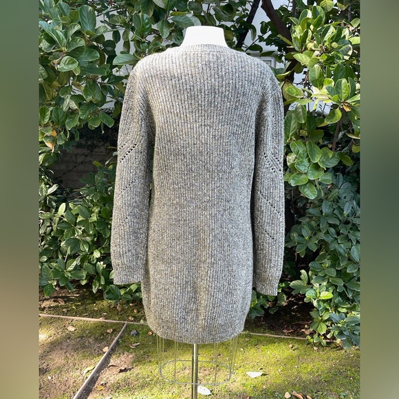 The Tunic Dress by CAbi - size M - Picture 4 of 4